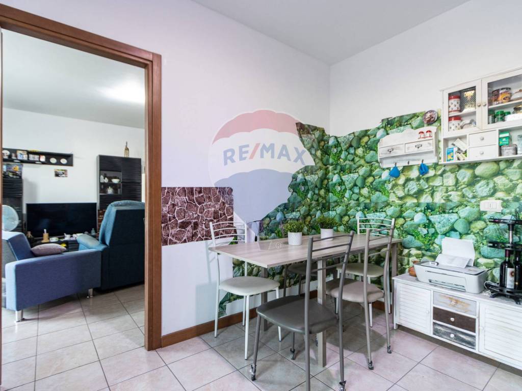 Appartamento a Mozzate in Via don Osvaldi Bellomi, 14 - Foto 4