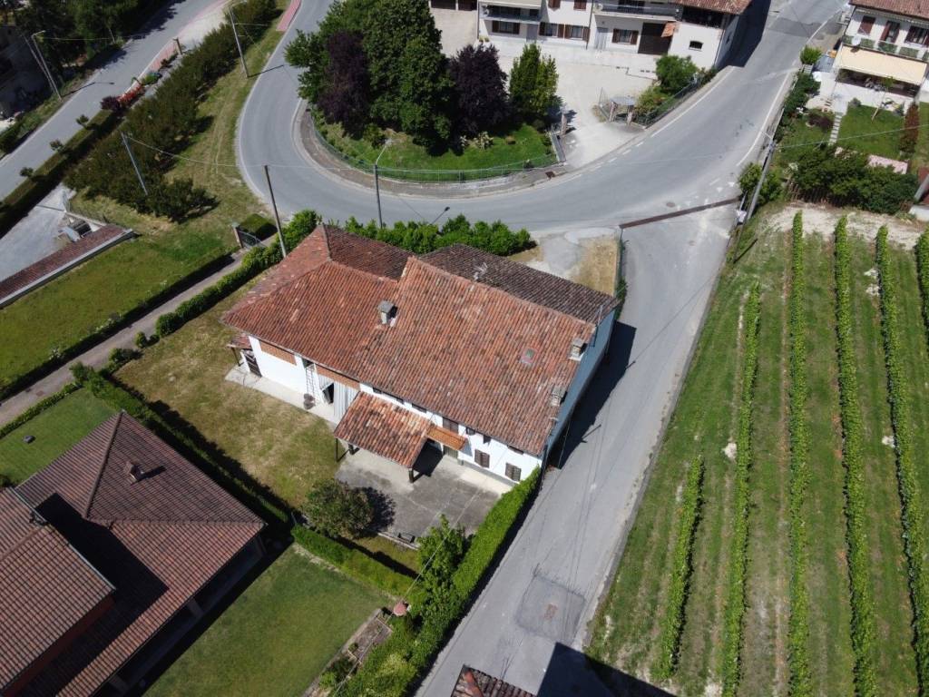 Rustico / casale a Castellinaldo d'alba - Foto 4