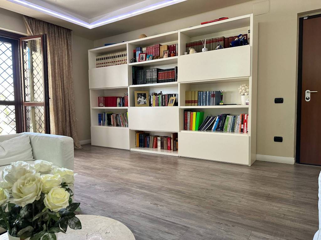 Appartamento a Caserta in Via Petrarelle - Foto 3