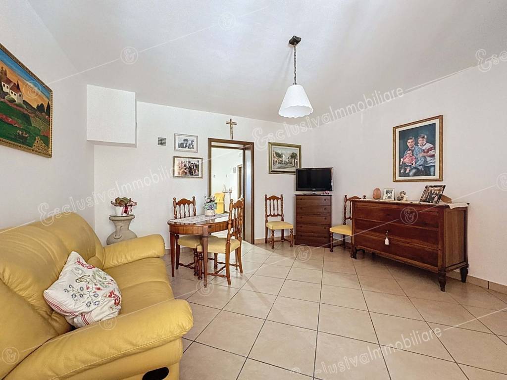 Villa a Recanati in Strada Provinciale Recanati Castelfidardo - Foto 4