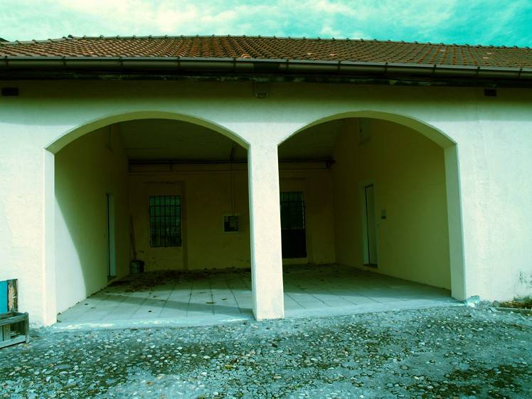 Villa a Somma lombardo in Via Edmondo De Amicis, 22 - Foto 4