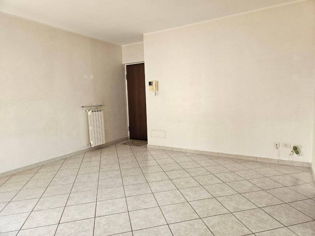 Appartamento a Galliate in Via Giacomo Matteotti, 66 - Foto 2