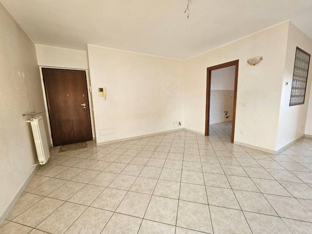 Appartamento a Galliate in Via Giacomo Matteotti, 66 - Foto 4