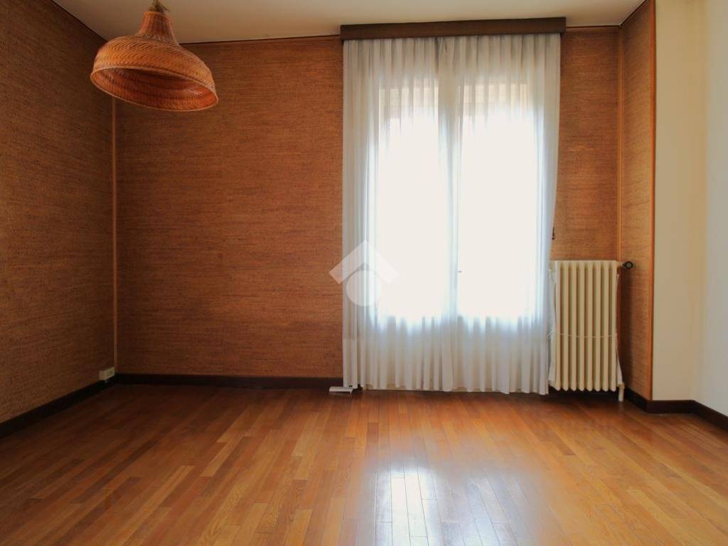 Appartamento a Valdagno in Via Viale Wolfgang Amadeus Mozart, 3 - Foto 3