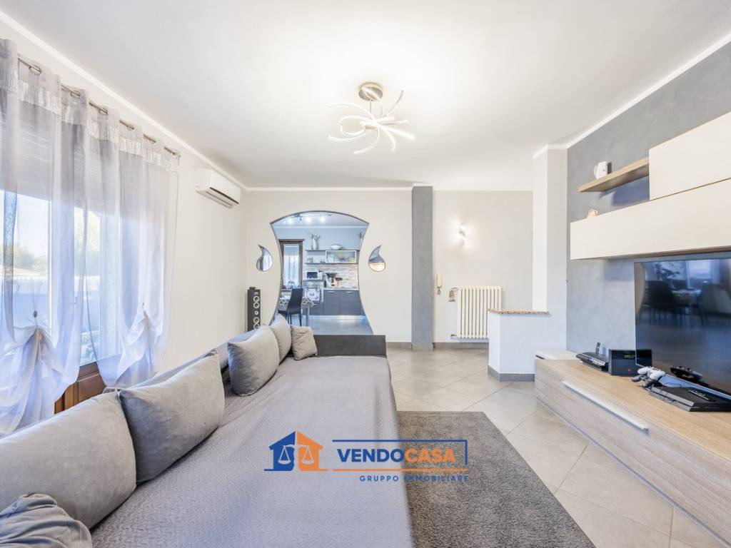 Villa a Caramagna piemonte in Via Camillo Benso di Cavour - Foto 3