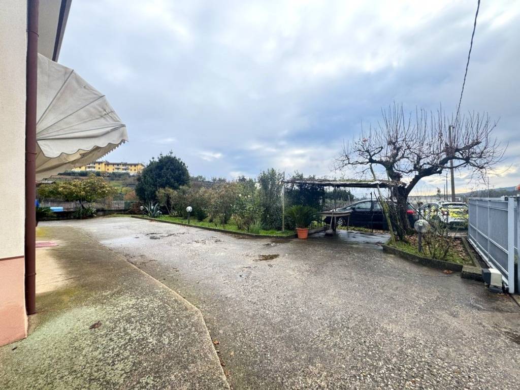 Rustico / casale a Roncà in Piazza Guglielmo Marconi - Foto 4