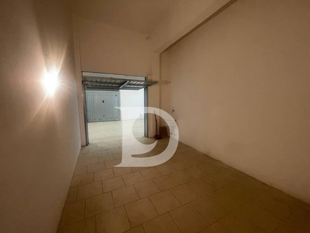 Box / garage a Pescara in Corso Vittorio Emanuele - Foto 5