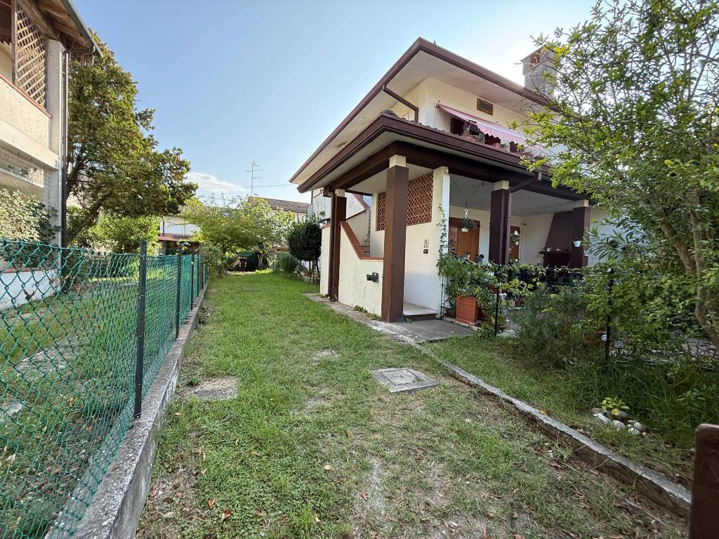 Villetta a schiera a Comacchio in Via Monte Cimone - Foto 3
