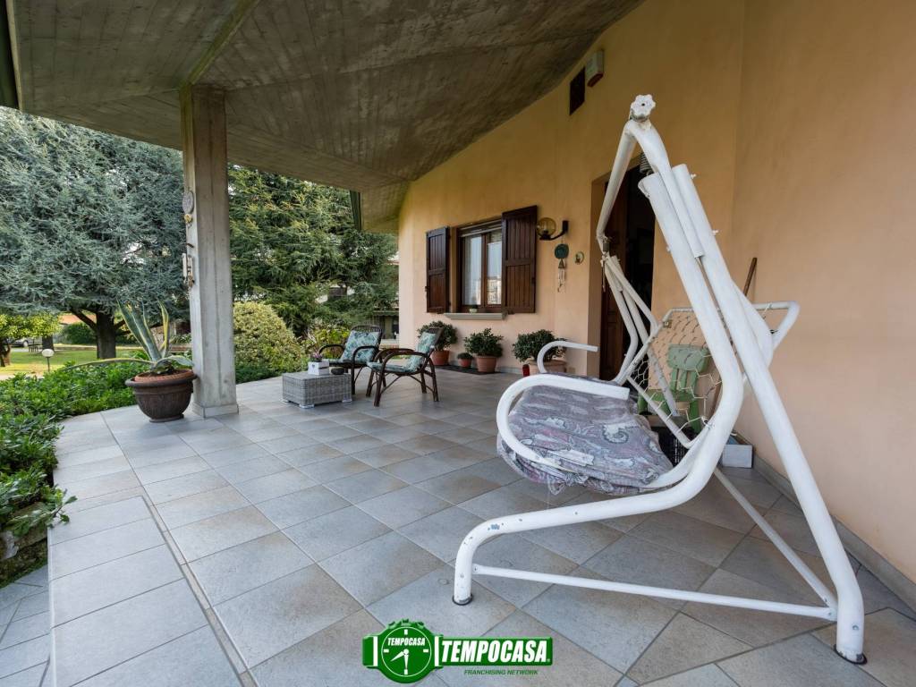 Villa a Osio sotto in Via Monte Grappa, 3 - Foto 2