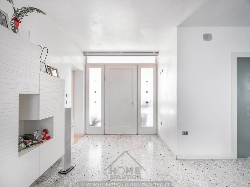 Villa a Ponte san nicolò in Via San Martino e Solferino, 22 - Foto 5
