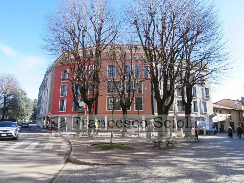 Immobile a Saronno in Piazza Aviatori d'Italia, 3 - Foto 3