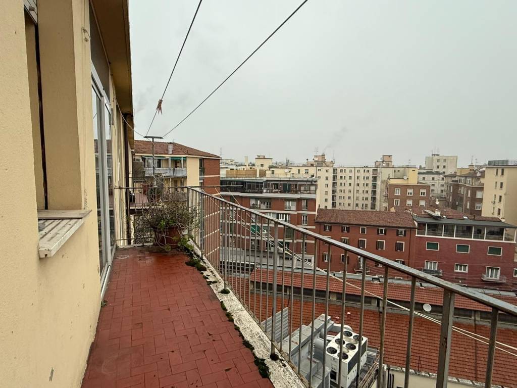 Appartamento a Bologna in Via Guglielmo Marconi, 32 - Foto 5