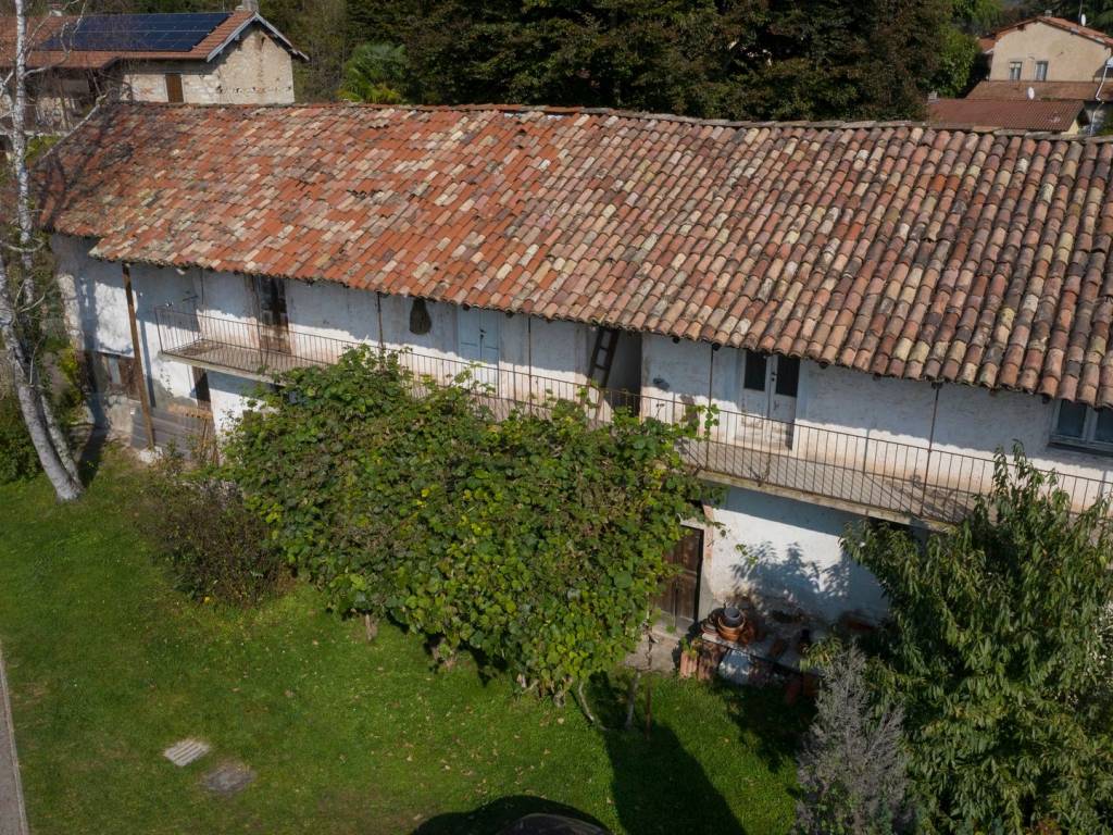 Rustico / casale a Arcisate in Via Silvio Pellico, 26 - Foto 2