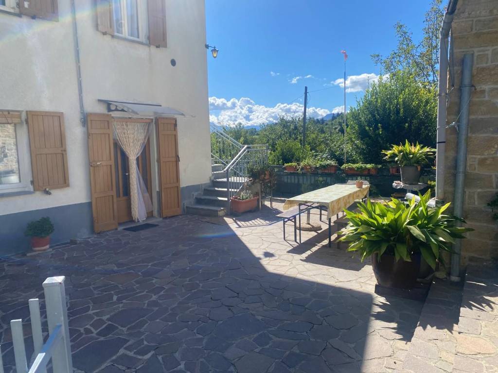 Villa a Neviano degli arduini in Strada Monchio, 17 - Foto 3