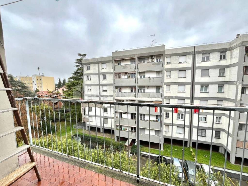 Appartamento a Bologna in Via Alessandro Stoppato, 35 - Foto 5
