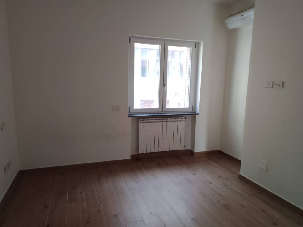 Appartamento a Caserta in Via Francesco Ricciardi - Foto 5