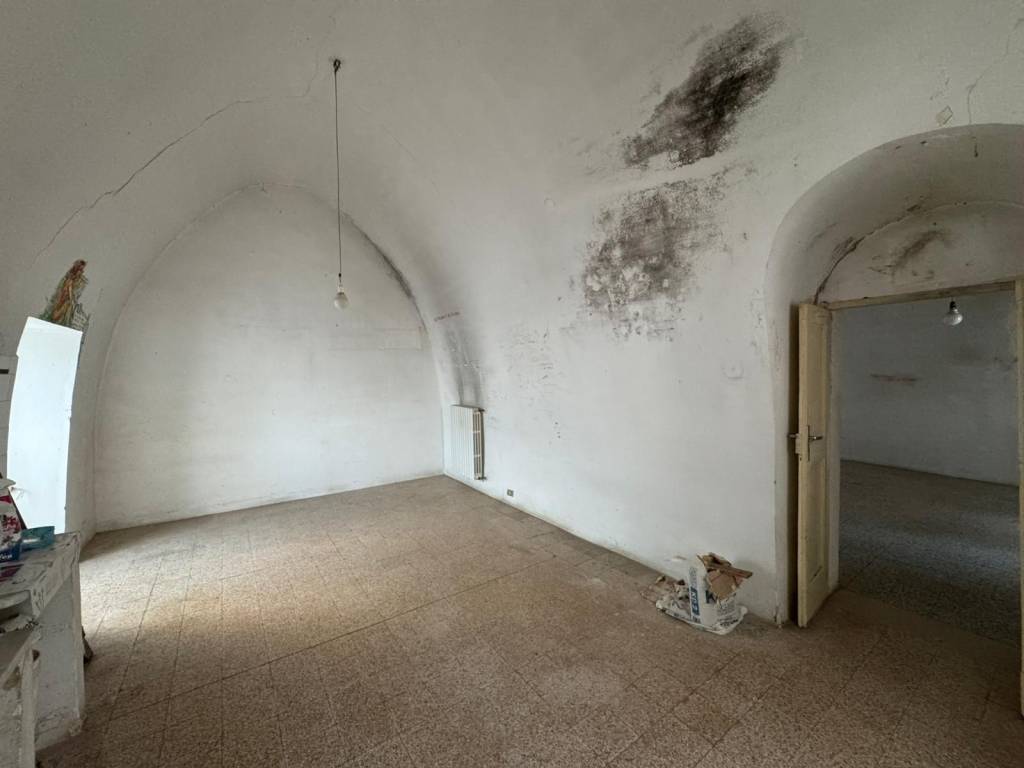 Appartamento a Locorotondo in Via Giannone - Foto 3