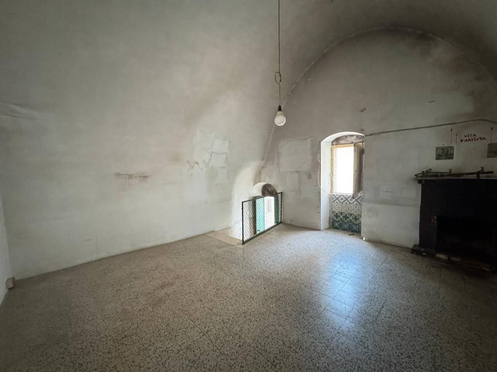 Appartamento a Locorotondo in Via Giannone - Foto 4