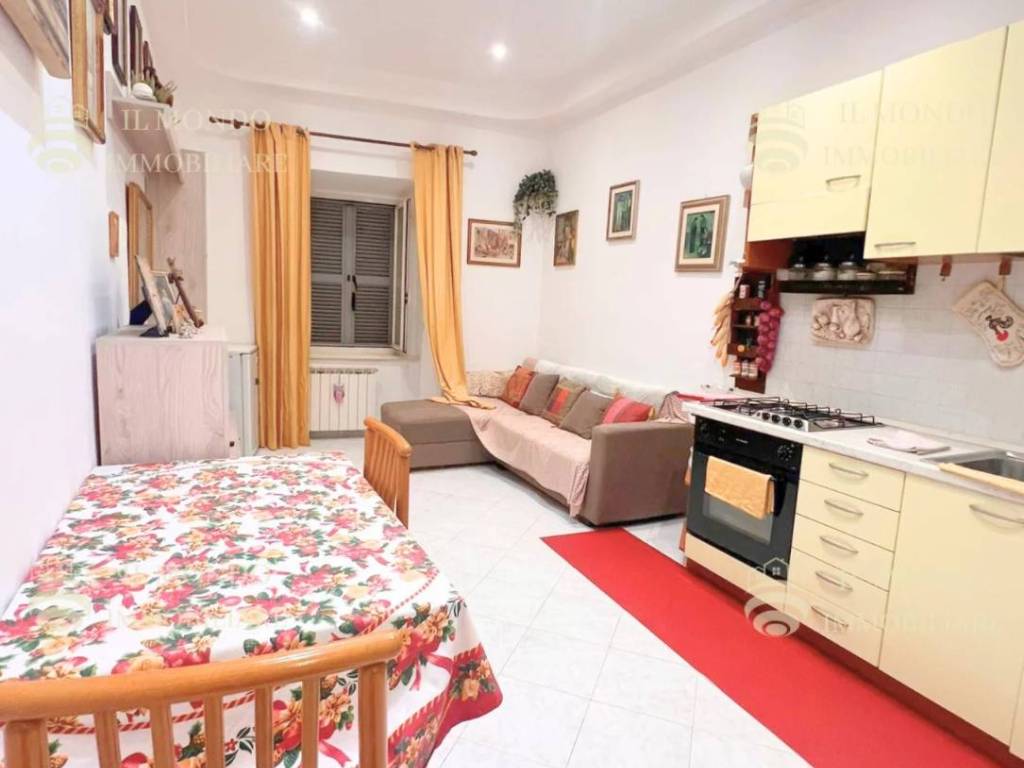 Appartamento a Palombara sabina in Via Isonzo - Foto 5