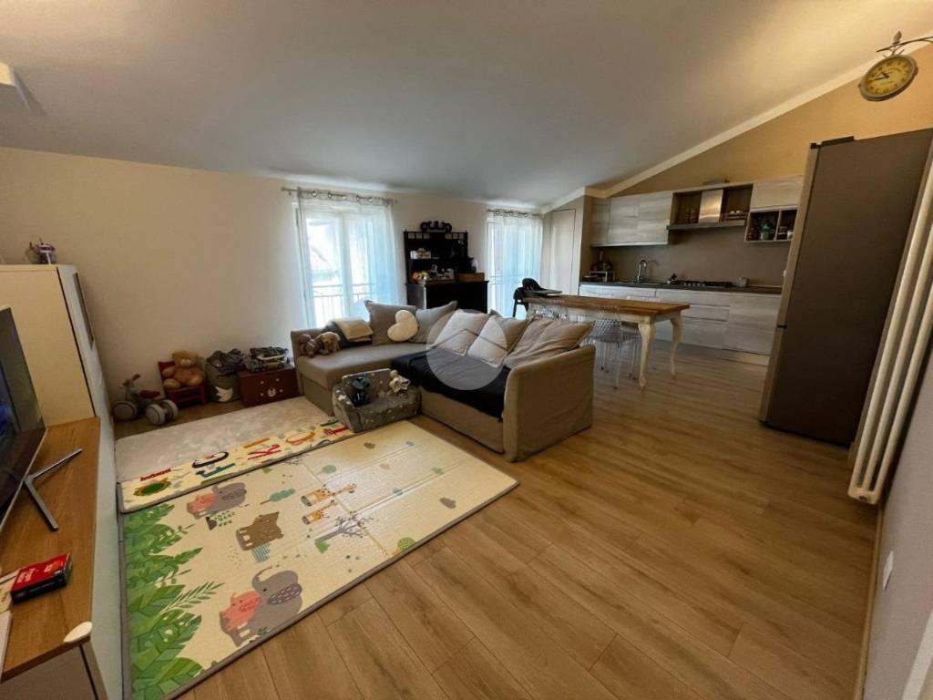 Appartamento a Castel mella in Piazza S. Siro, 9 - Foto 5
