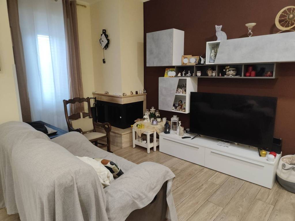 Appartamento a Avellino in Via Camillo Benso di Cavour - Foto 4