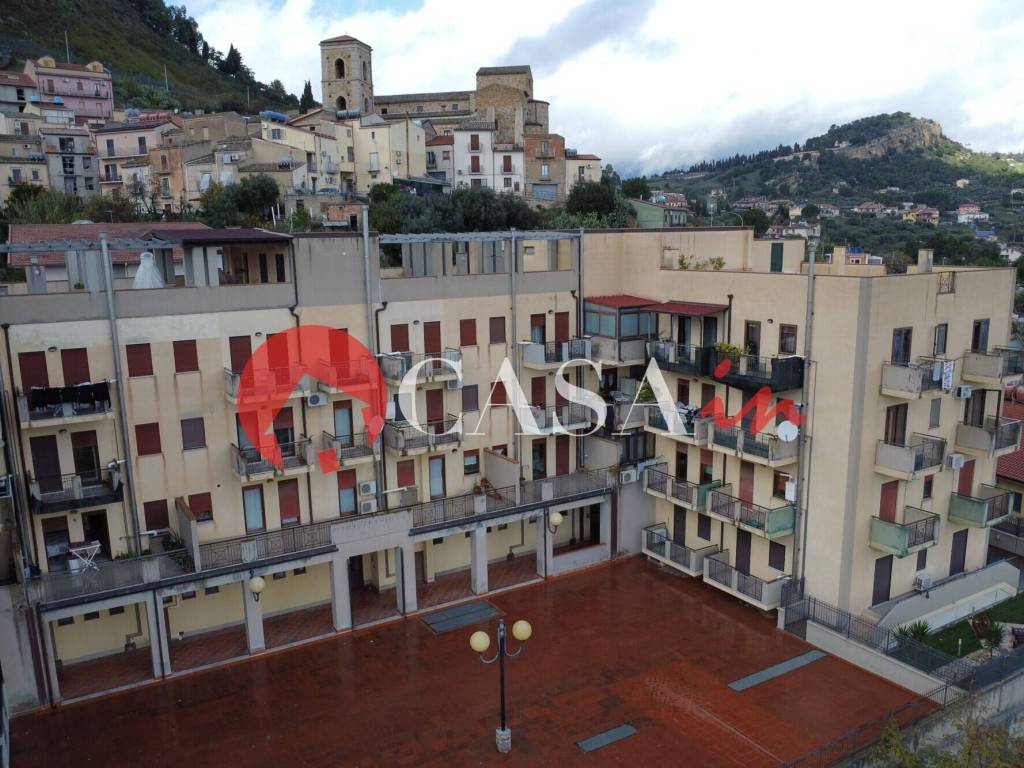 Appartamento a Nicosia in Contrada Santa Lucia - Foto 5