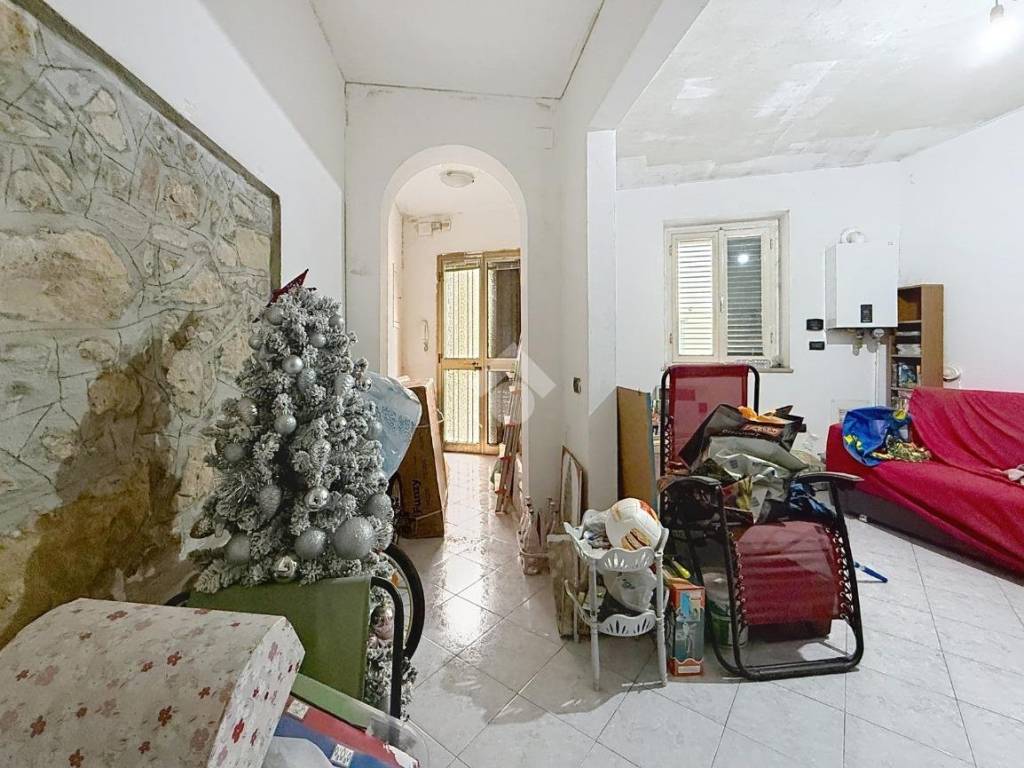 Appartamento a Collesalvetti in Via Nino Bixio, 46 - Foto 3