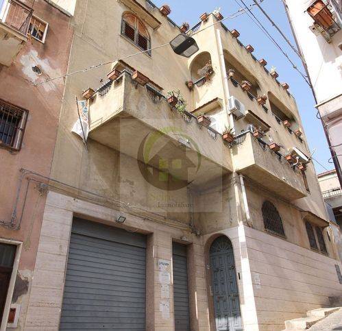 Palazzo / stabile a Palagonia in Amedeo 9 - Foto 2