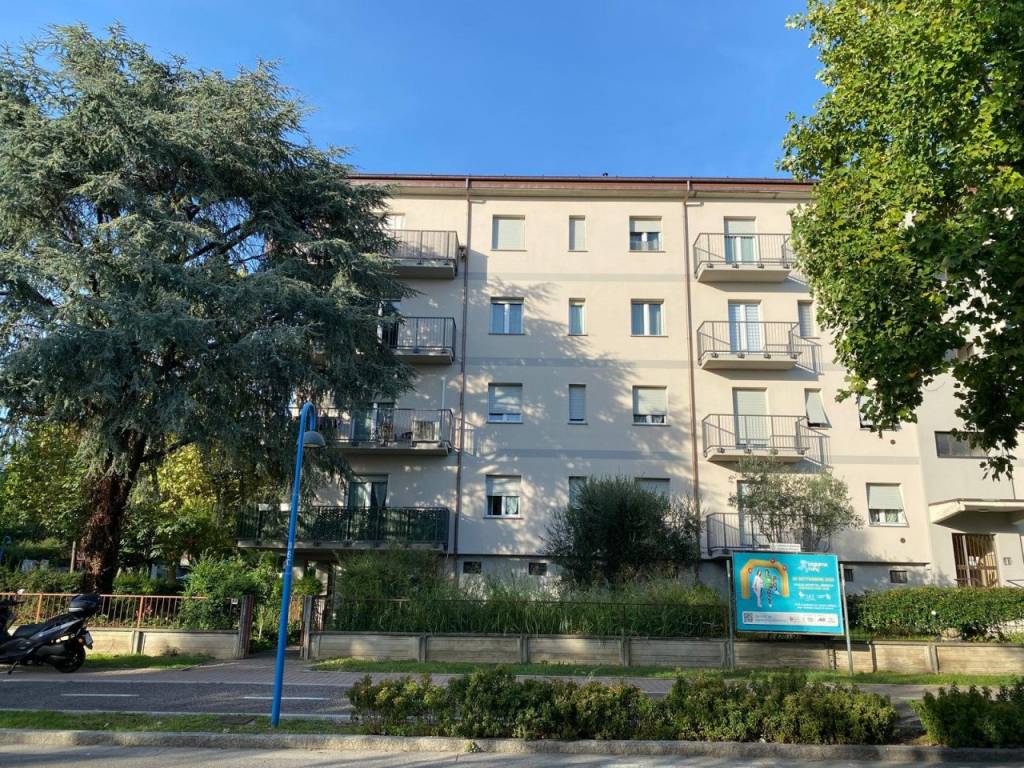 Appartamento a Brescia in Via Settima villaggio sereno 60 - Foto 2