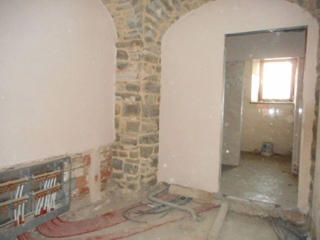 Immobile a Borgo val di taro in Via Cesare Battisti No Number - Foto 2
