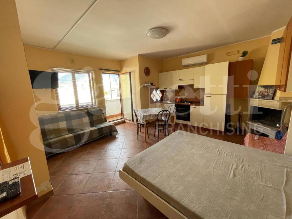 Appartamento a Gaeta in Vico 11 Lungomare G. Caboto, 41 - Foto 2