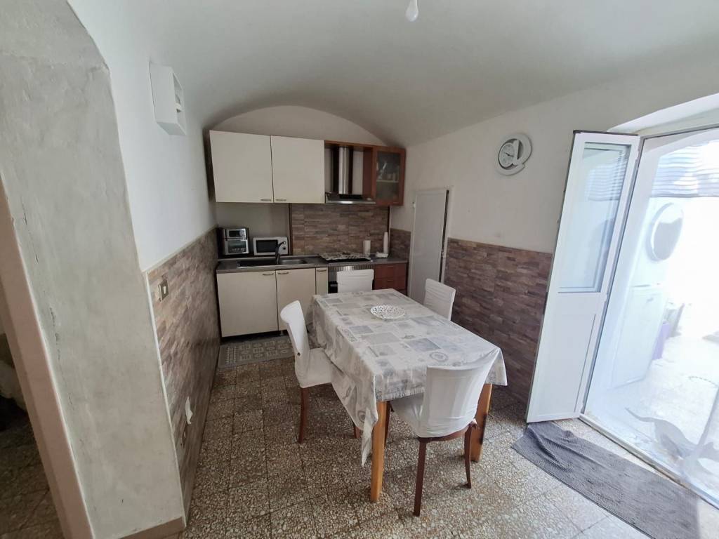 Casa indipendente a Adelfia in Via Trento, 13 - Foto 4