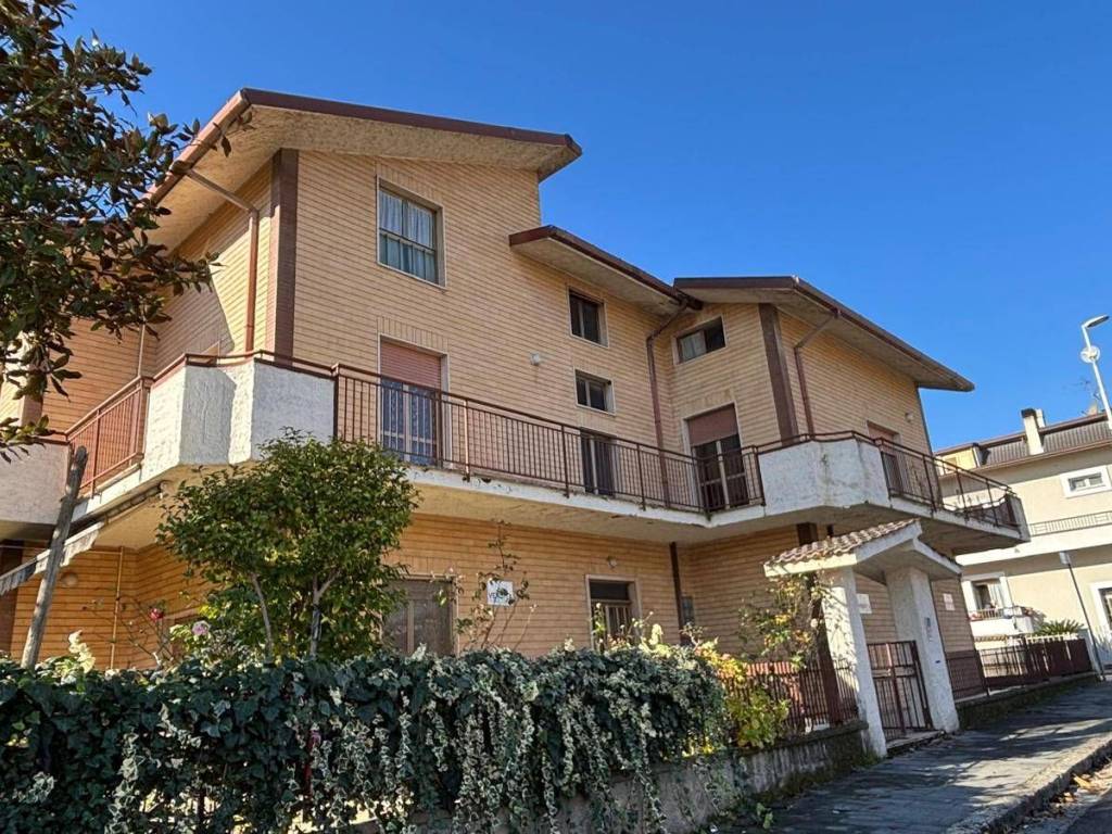 Villa a Apice in Viale della Storia - Foto 4