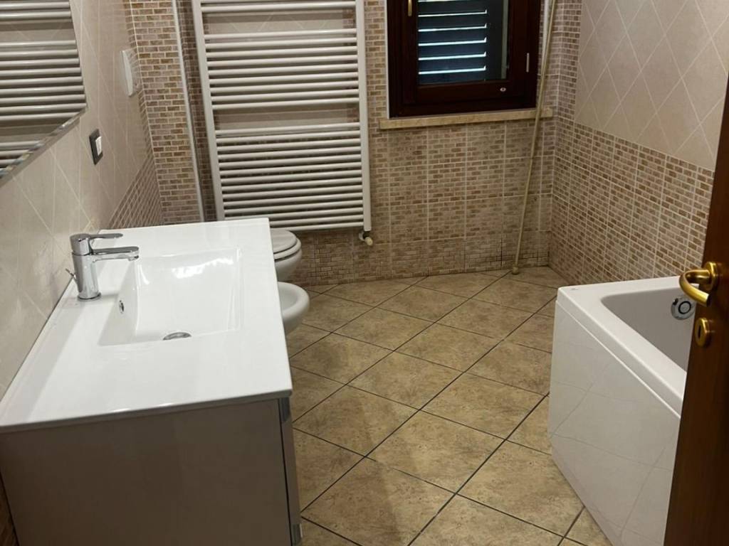 Appartamento a Bettona in Via Perugia - Foto 4