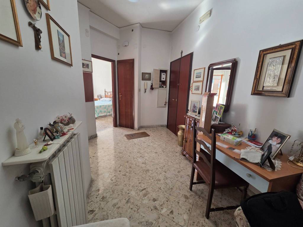 Appartamento a Salerno in Via Raffaele Ricci, 37 - Foto 2