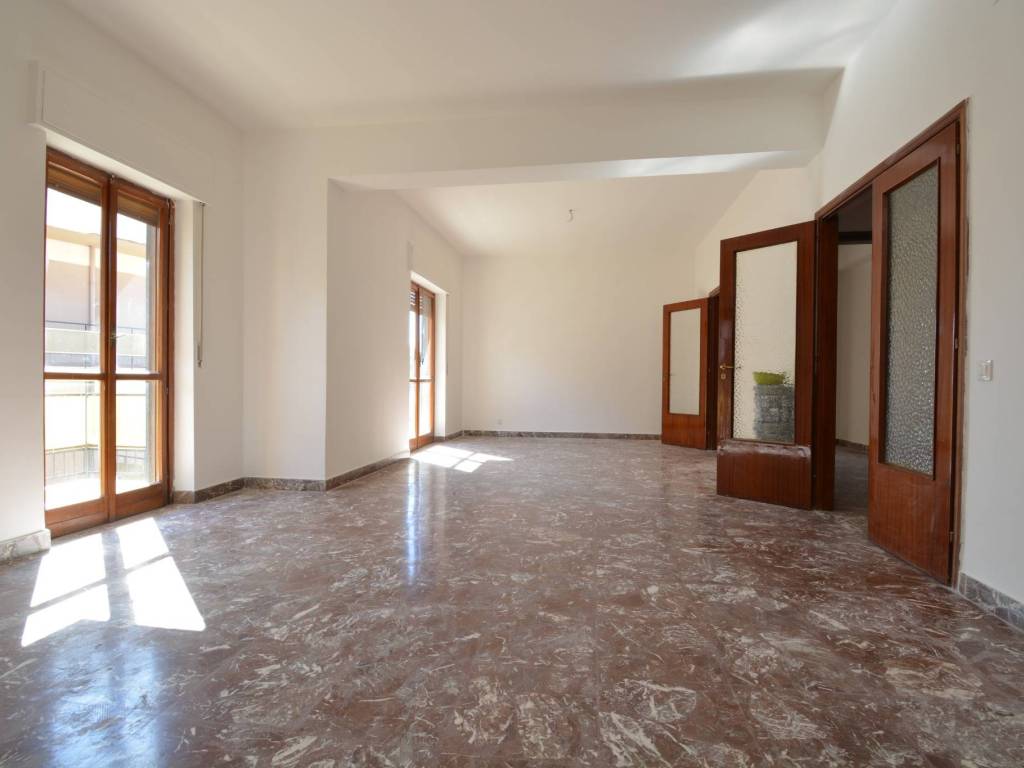Appartamento a Messina in Via Pietro Castelli, 246 - Foto 4