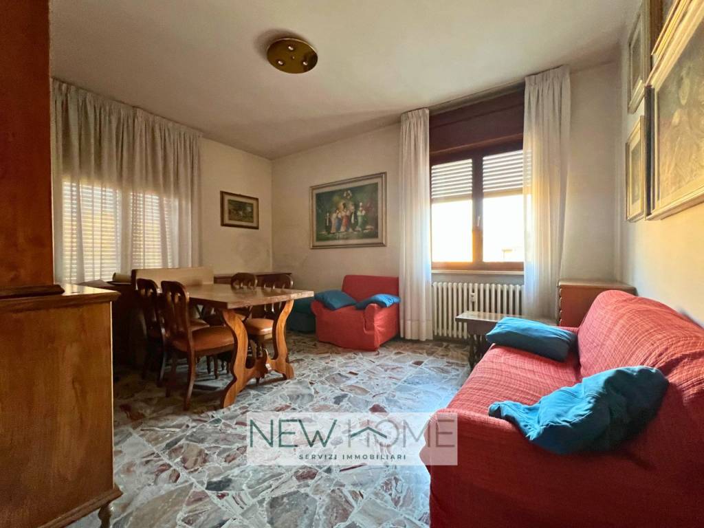 Appartamento a Verona in Via Giuseppe Gioacchino Belli 4 - Foto 2