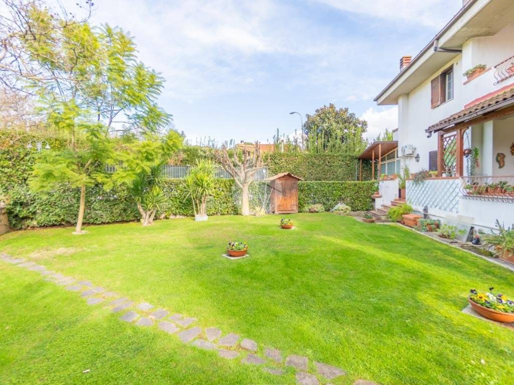 Villa a Guidonia montecelio in Via del Grande Carro, 6 - Foto 3