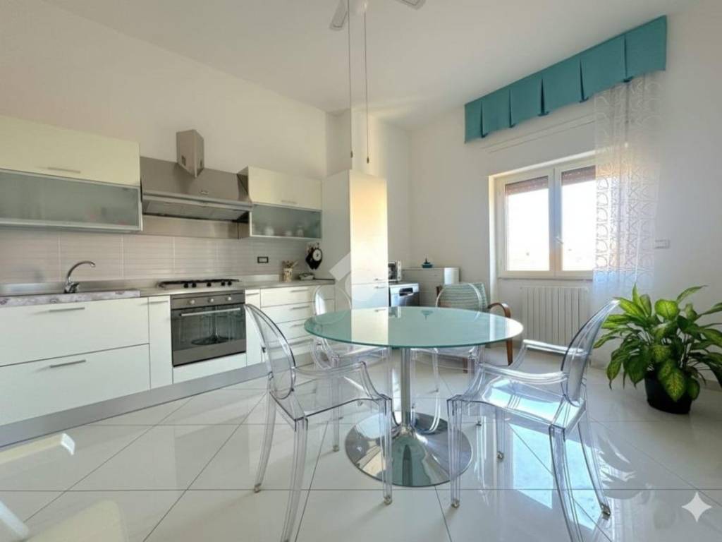 Appartamento a Termoli in VIA MARIO MILANO - Foto 4