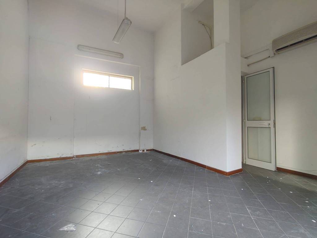 Box / garage a Pietra ligure in Viale Europa - Foto 4
