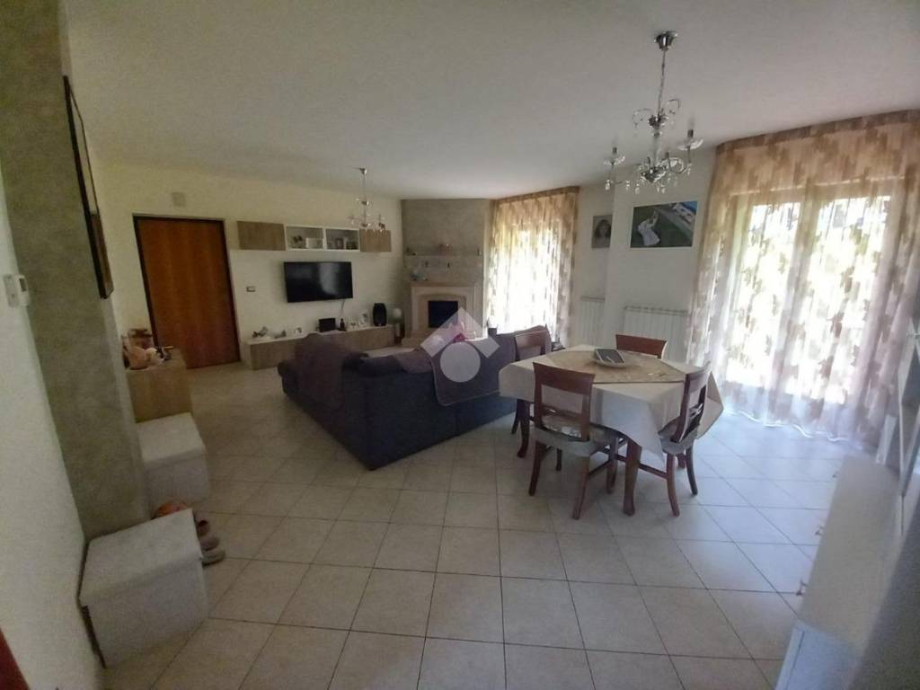 Appartamento a Salza irpina in VIA S.S. Appia 7 bis, 8 - Foto 4