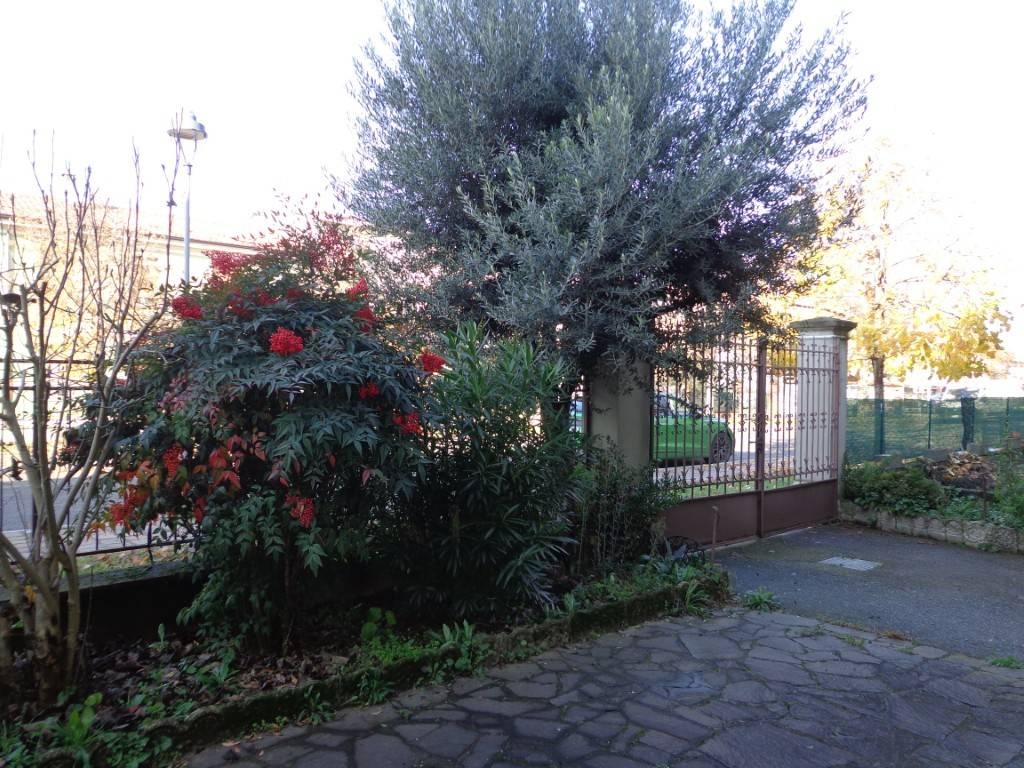 Villa a Soresina in Via Ugo Foscolo, 27 - Foto 5