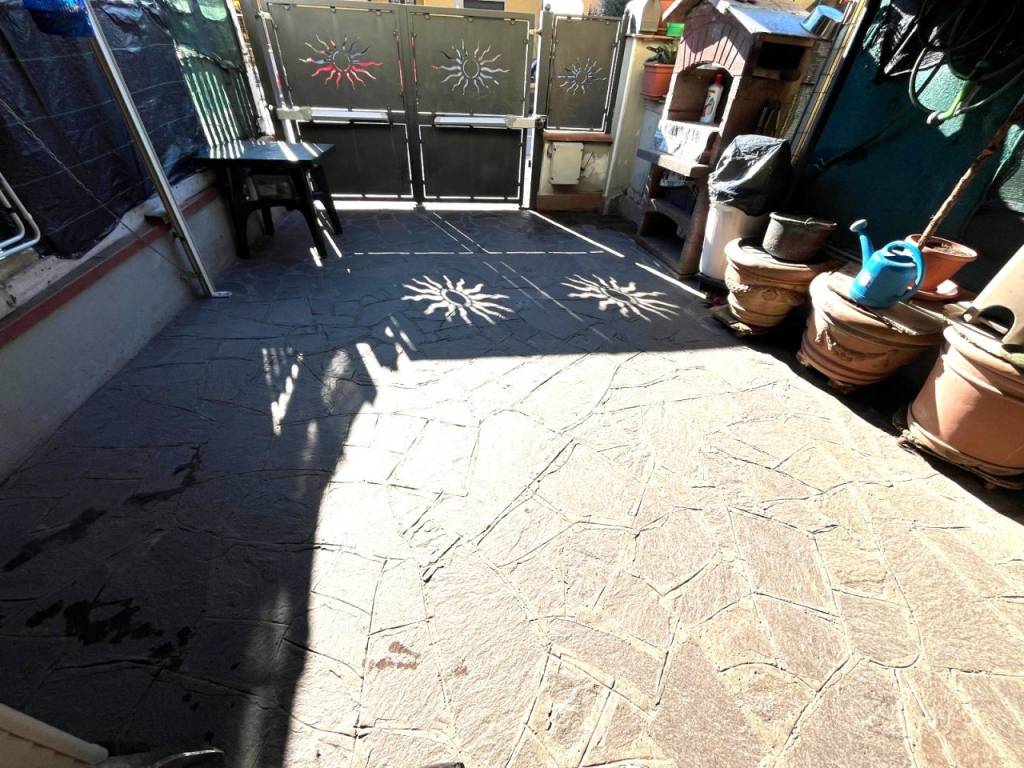 Casa indipendente a Campi bisenzio in Via dei Platani - Foto 2