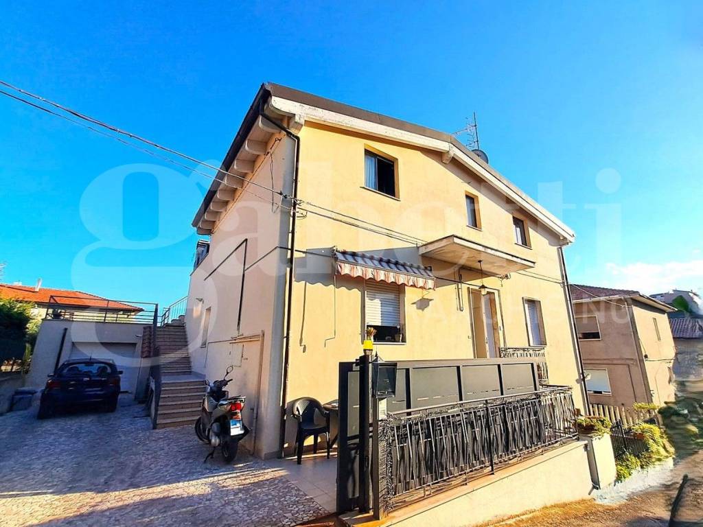Appartamento a Pescara in VIA DI SOTTO, 82/1 - Foto 2