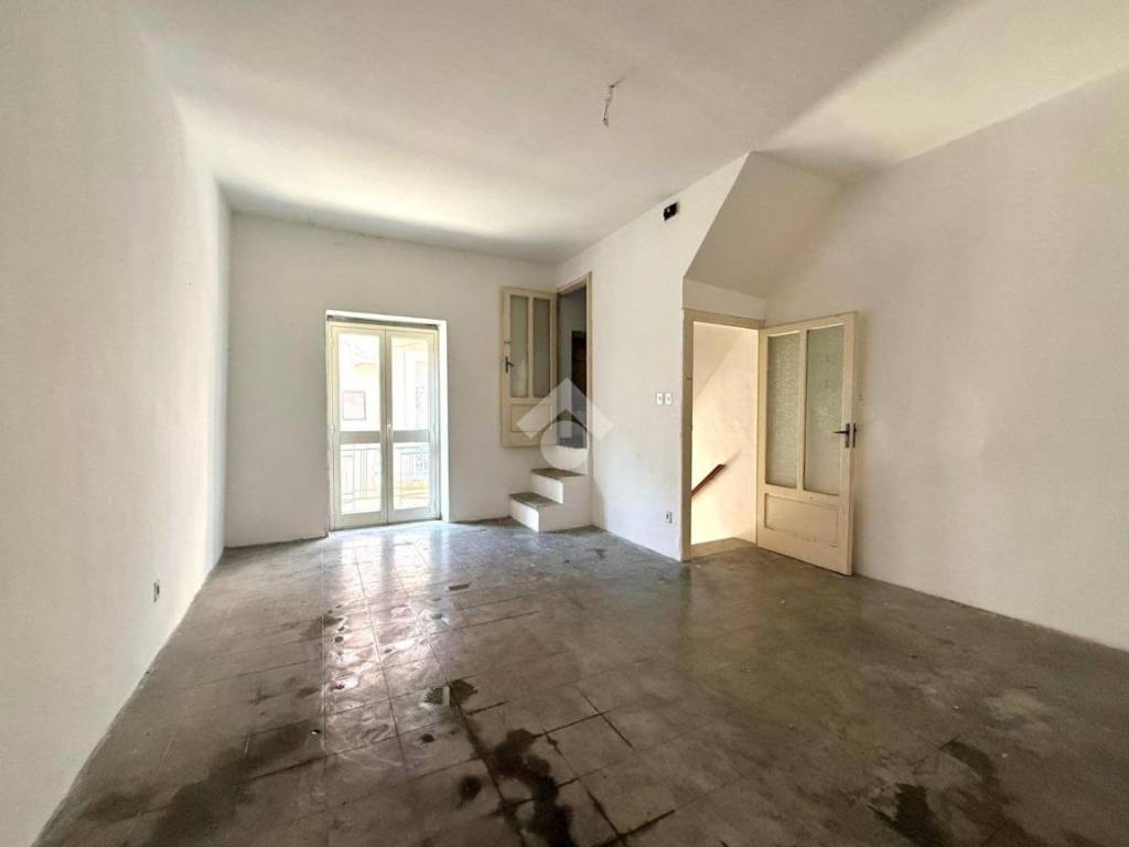 Casa indipendente a San giovanni rotondo in Via Fratelli Cairoli, 13 - Foto 3