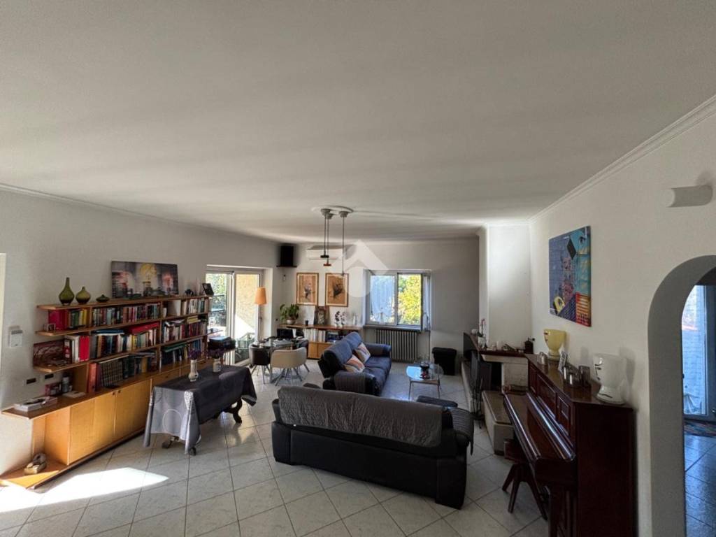 Villa a Genzano di roma in Via Giulio Cesare, 5 - Foto 5