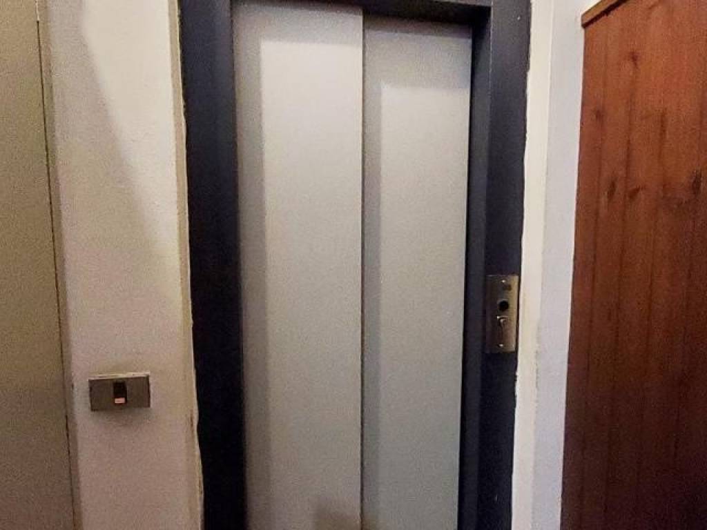 Appartamento a Cagliari in Via Giosuè Carducci, 3 - Foto 4