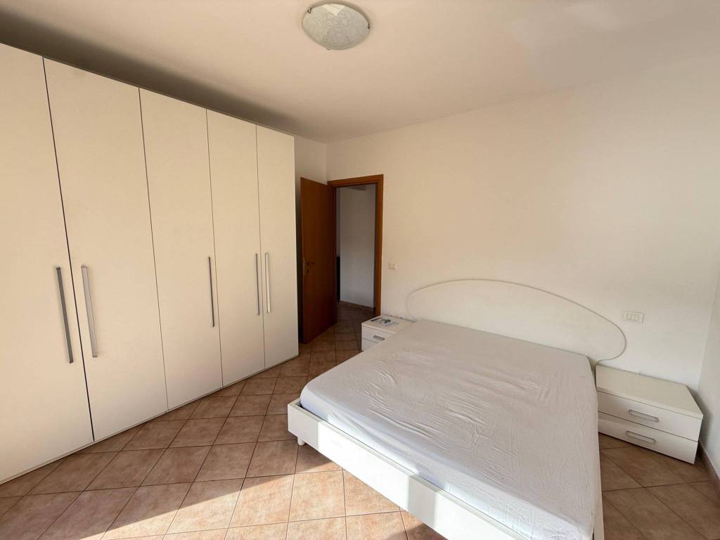 Appartamento a Guidonia montecelio in Via Giuliano Montelucci, 9 - Foto 5