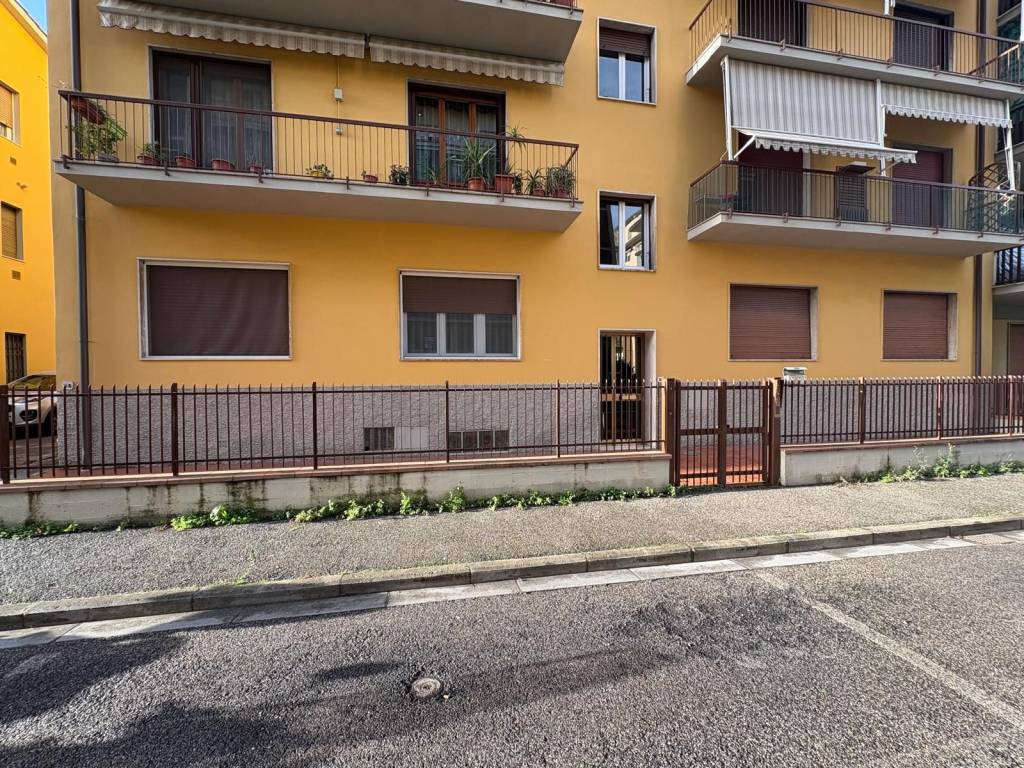 Appartamento a Scandicci in Via Leonardo Da Vinci - Foto 2