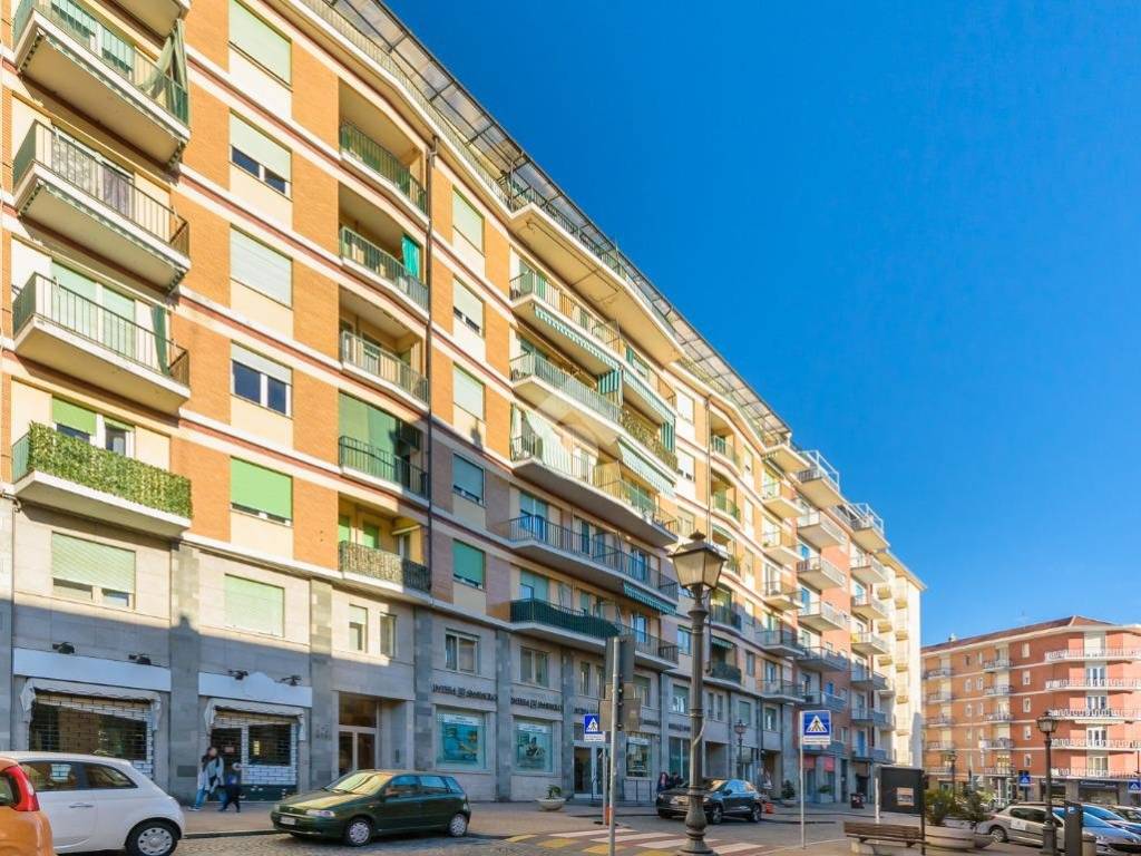 Appartamento a Orbassano in Via roma, 45 - Foto 2